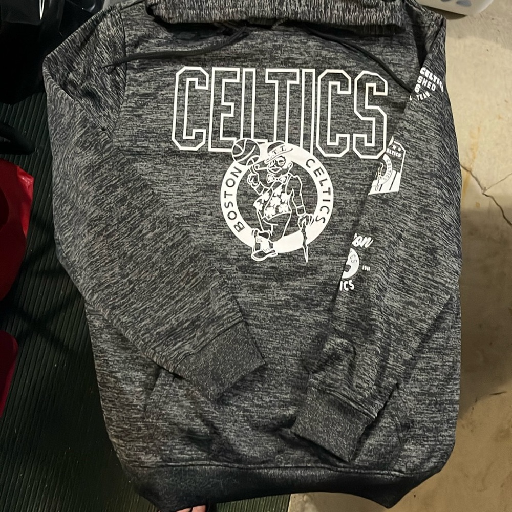 NWT Celtics hoodie